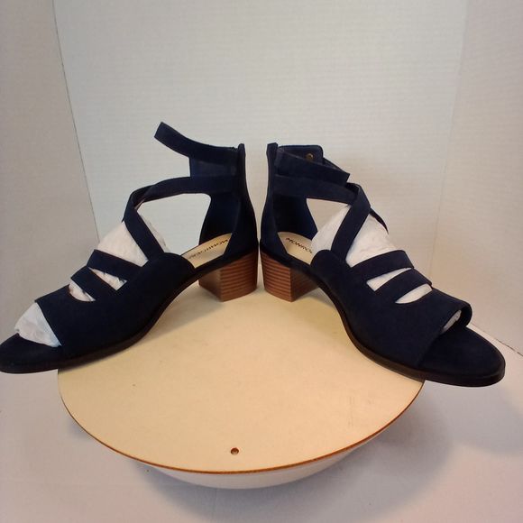 MONROE & MAIN Blue Peep Toe Block Heel Ankle Sandal Women's Size 7M - Picture 9 of 11
